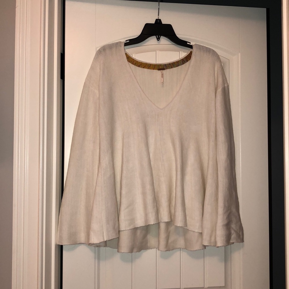 White Free People Top with flare sleeves